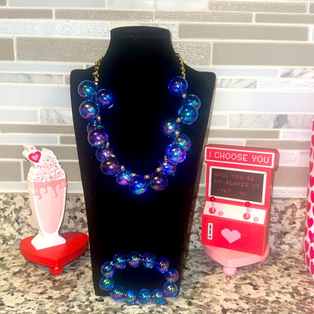 Necklace & Bracelet Set